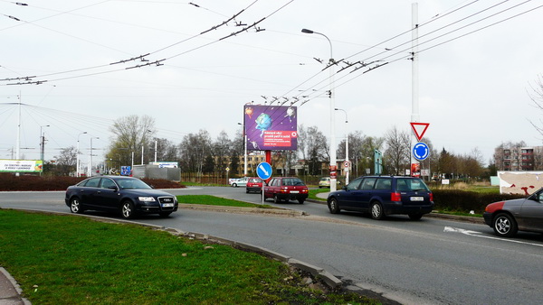 Pardubice Pod�bradsk&aacute; z centra obr. 1